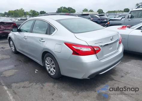 2016 Nissan Altima 2.5/2.5 S/2.5 Sl/2.5 Sr/2.5 Sv z USA, uszkodzony, nr VIN 1N4AL3AP4GN344636